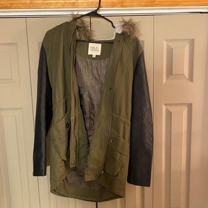 Thread & Supply jacket, leather sleeves, fur hood - size M